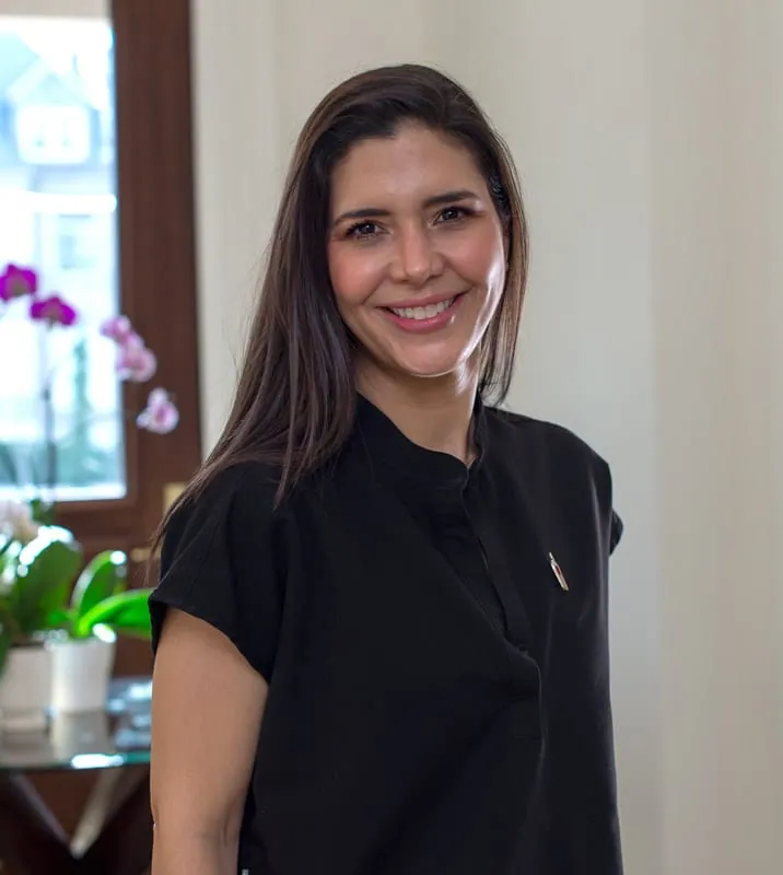 Dr. Jacqueline Lopez Gross, endodontist